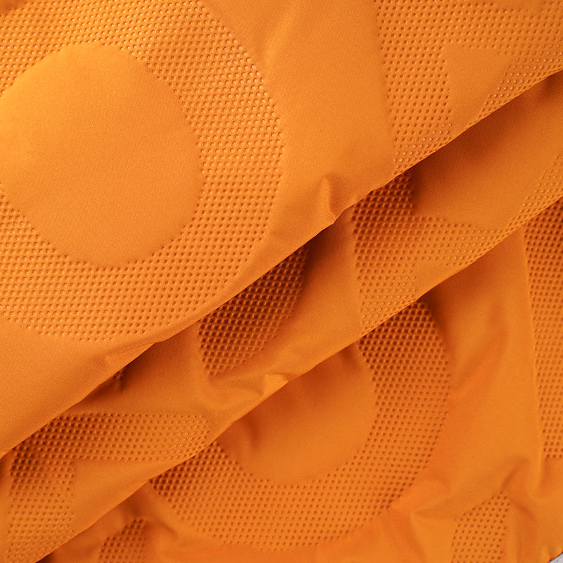 BH-060# Scannán Pongee Polyester Polyester 100g Imitation Síoda ​​Polyester Polyester Polyester Tagairt Fabraic Patrún Ultrasonaic Is féidir é a choigeartú